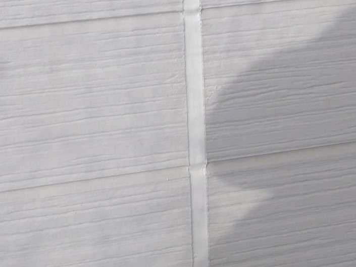 相模原市のM・Nアパートで外壁塗装・屋根塗装工事本日は,シール処理完了です。弊社では相模原市を中心に町田市・八王子市のお客様を工事させていただいております。