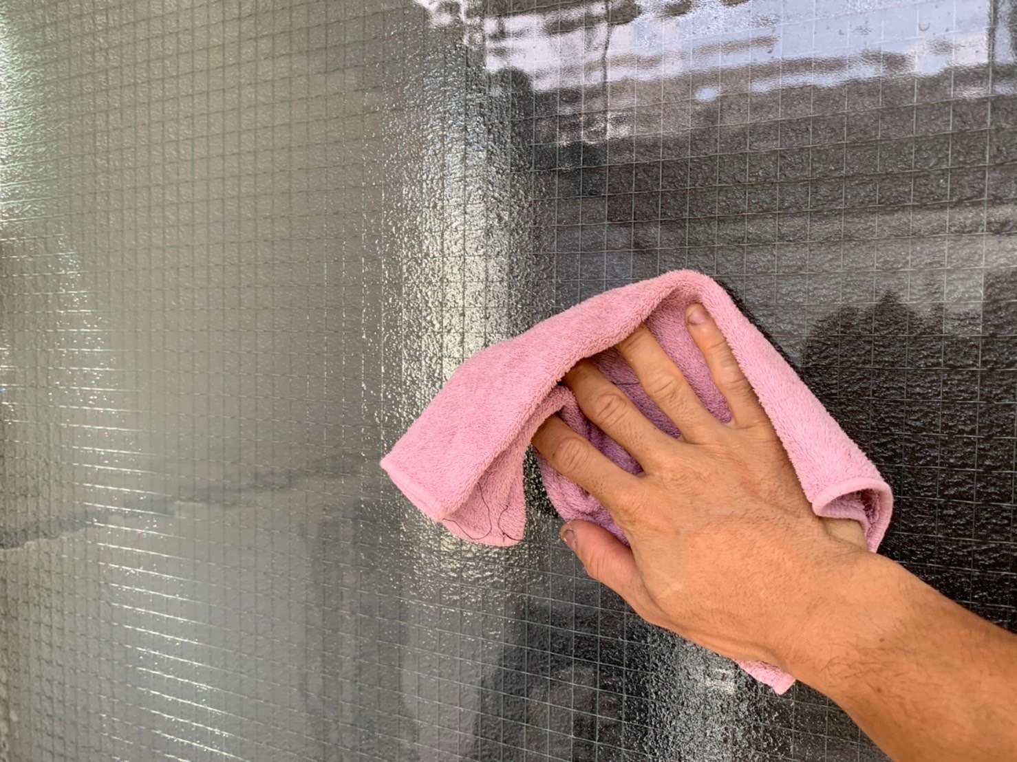 相模原市のN様A集合住宅で外壁塗装・屋根塗装工事本日は,軒樋取り付けを残して完成致しました。弊社では相模原市を中心に町田市・八王子市のお客様を工事させていただいております。弊社では相模原市を中心に町田市・八王子市のお客様を工事させていただいております。弊社では毎日施工内容がブログで見れる施工にて、相模原市を中心に町田市・八王子市のお客様を工事させていただいております。｜毎日施工内容が見れる株式会社ハートフルペイント