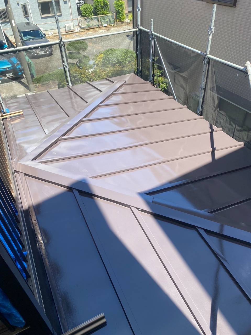 相模原市のY様邸、外壁塗装・屋根塗装工事、本日の作業内容は清掃、点検手直しです。