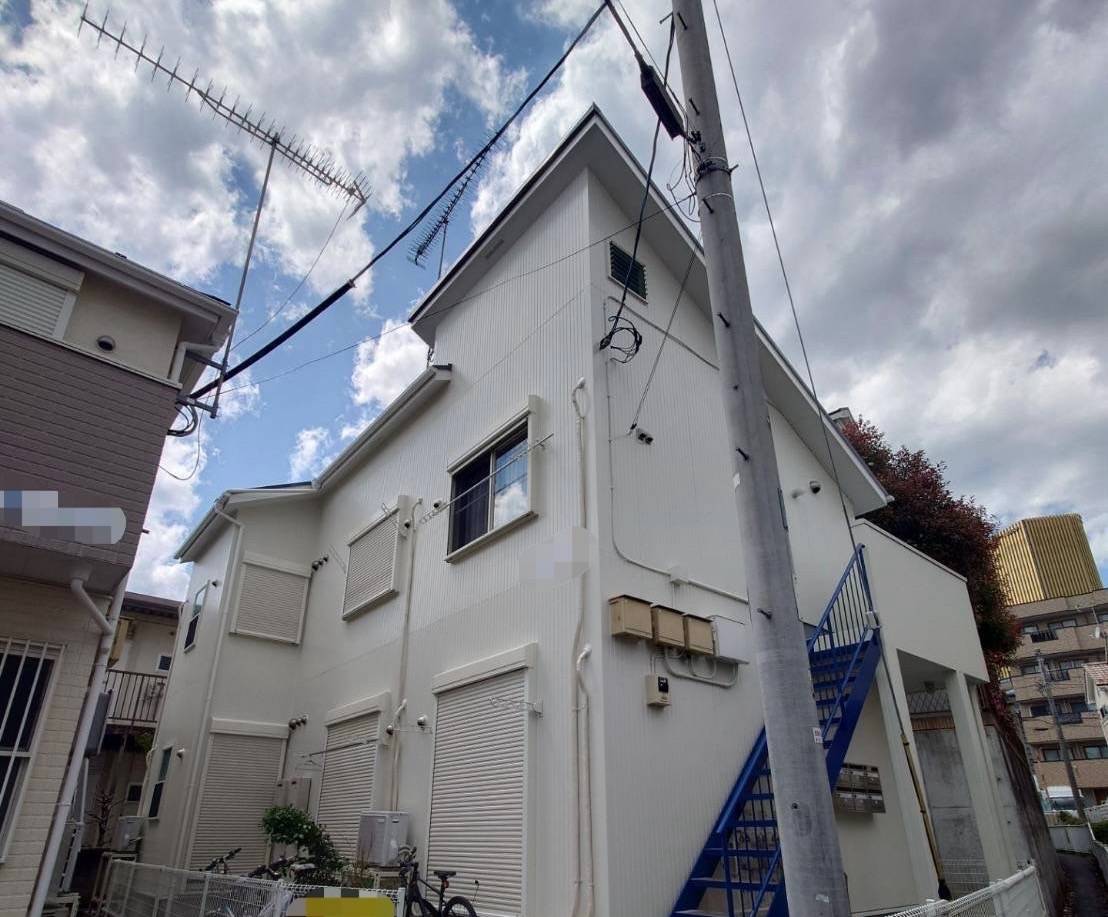 八王子市のＯ様S・Ｏ集合住宅、外装リフレッシュ工事、本日の作業内容は足場の解体です。