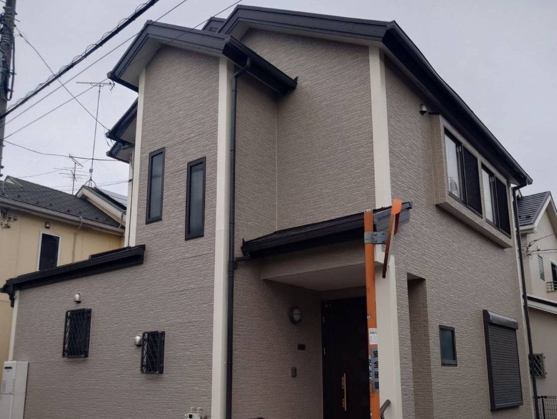 相模原市のK様邸、外壁塗装・屋根塗装工事、本日の作業内容は足場解体です。