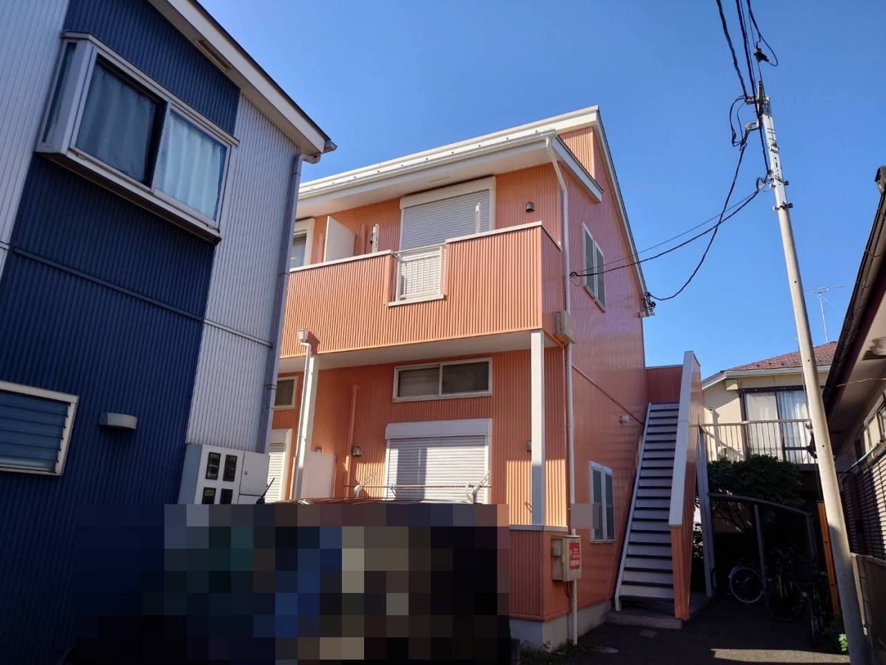 相模原市のS様C・I・M集合住宅、外壁リフレッシュ工事、本日の作業内容は足場の解体です。